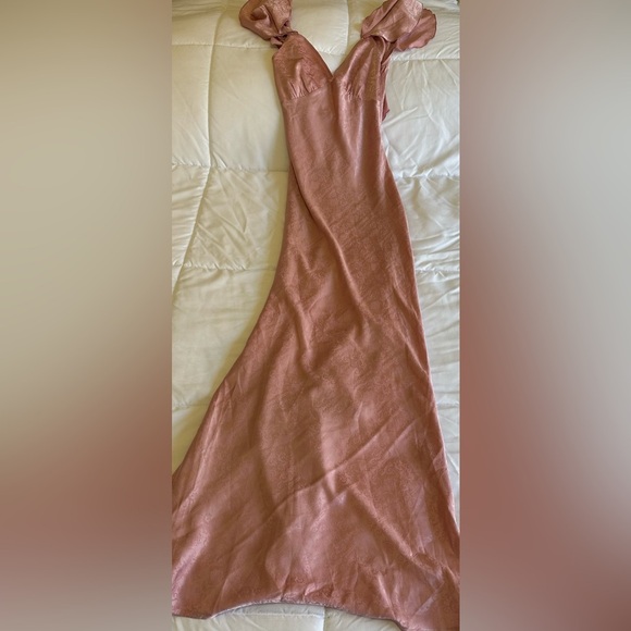 New Becky Ruffle Maxi Dress in Dusty Pink MORE TO COME Sz XXS - Picture 3 of 7